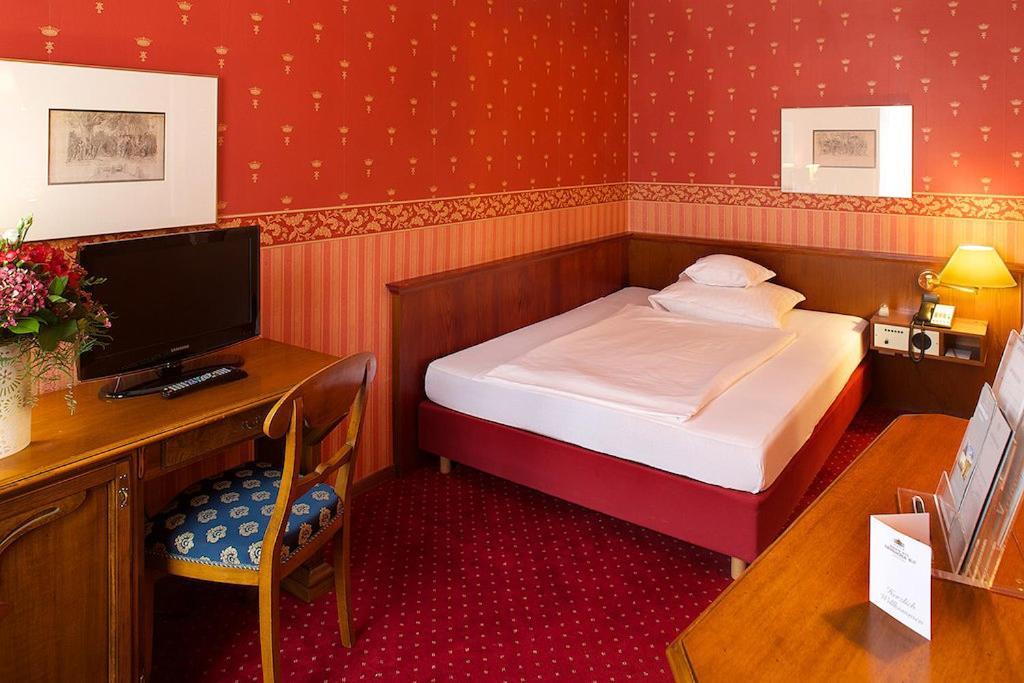 Hotel Saechsischer Hof Meiningen Eksteriør billede